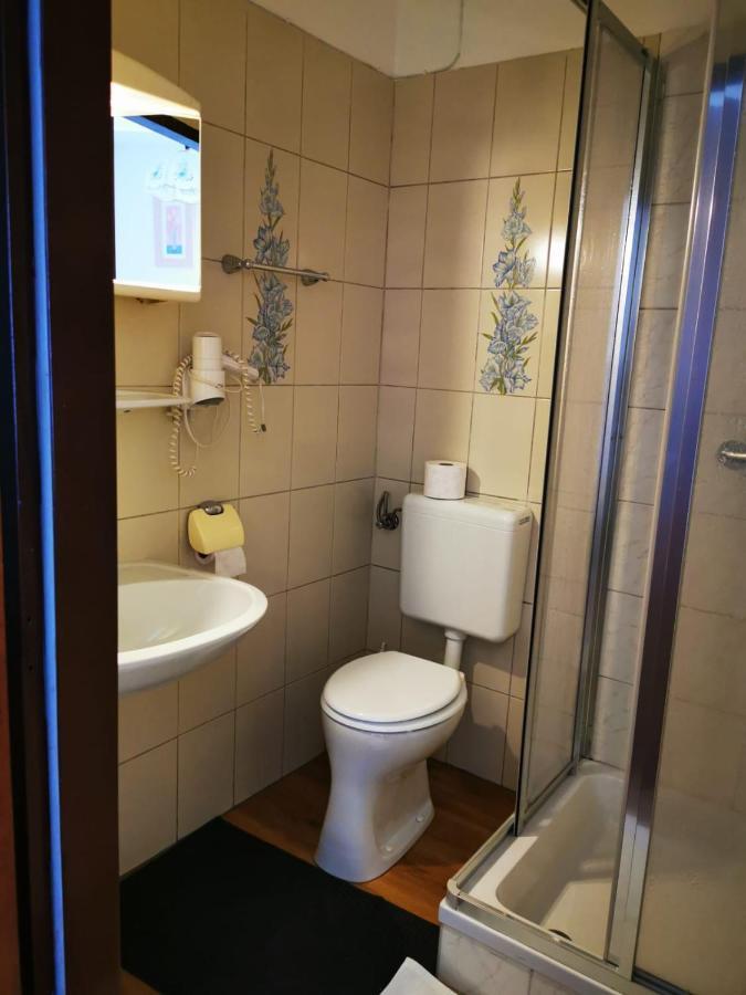 Hotel Goldene Krone Mistelbach Exteriér fotografie